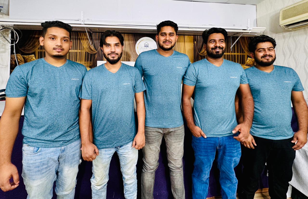Our Expart Installation Team